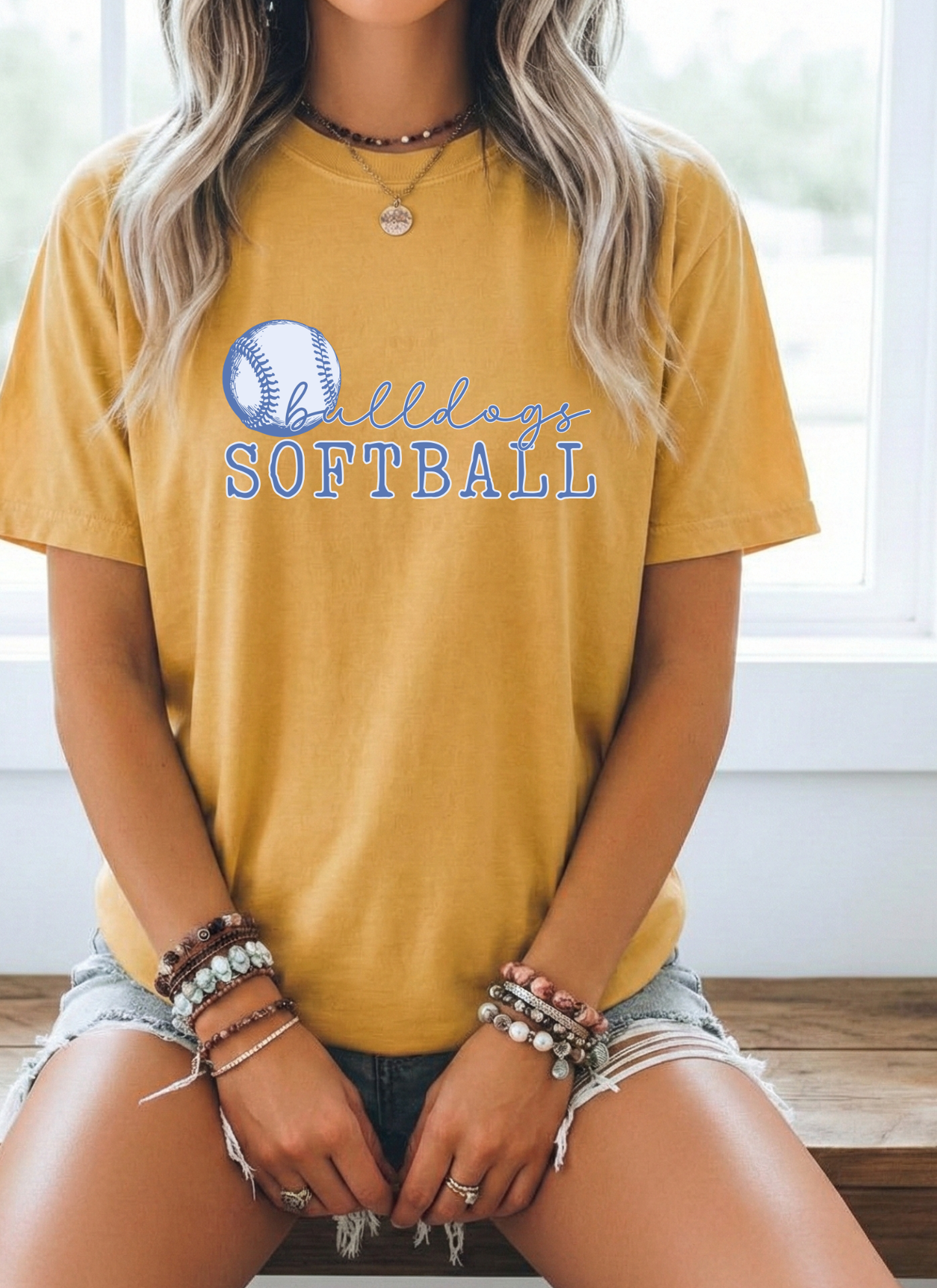 Bulldogs Softball | Graphic Tee